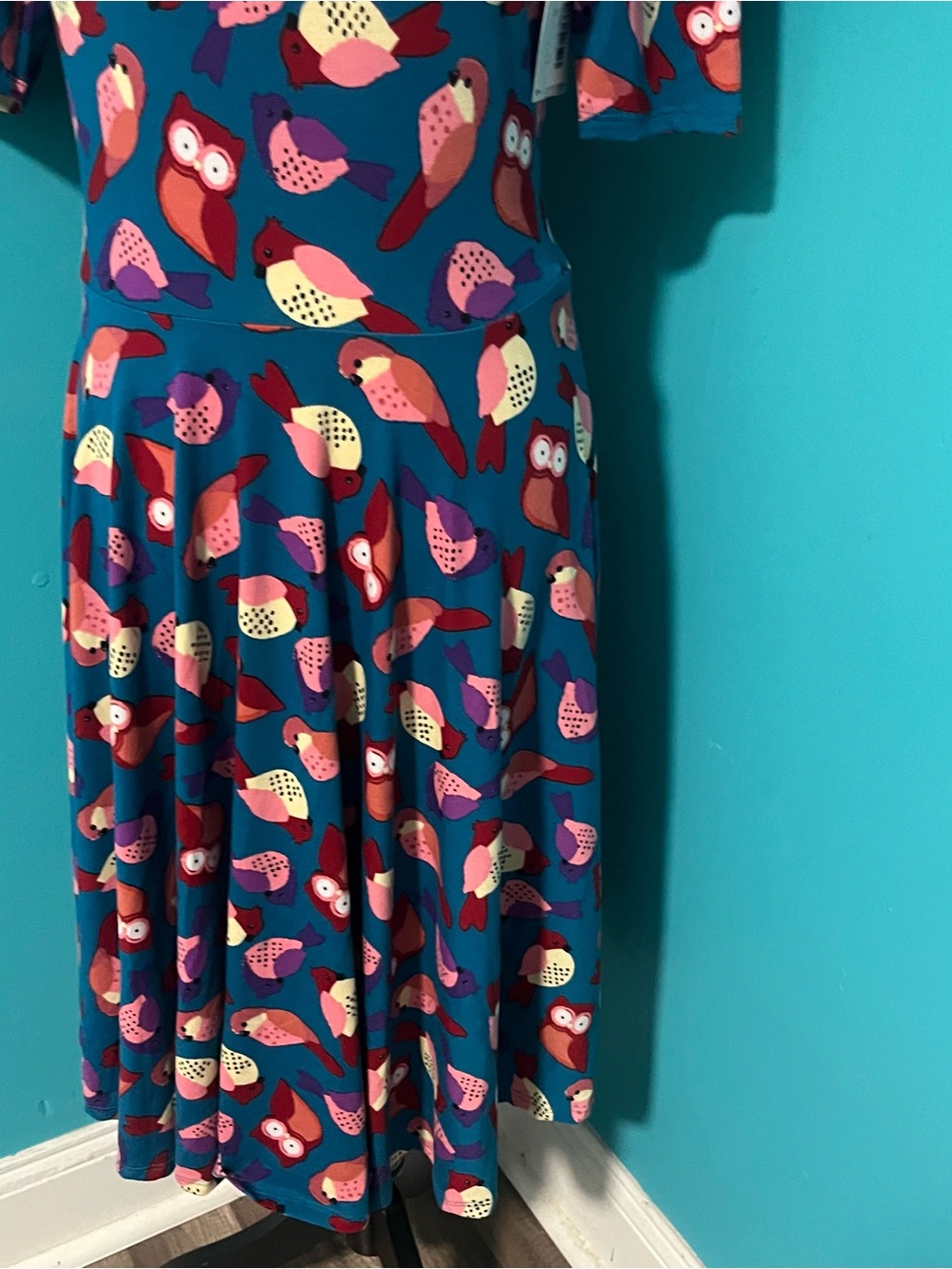 NWT LuLaRoe L Nicole Colorful Owl Bird Novelty Print Dress Birding - Picture 3 of 5